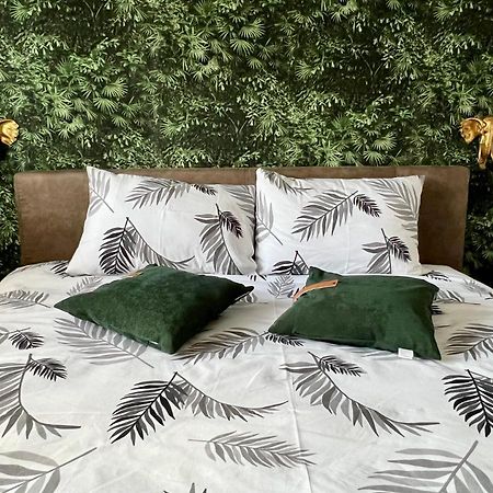 Jungle Lux Apartment Čačak Extérieur photo